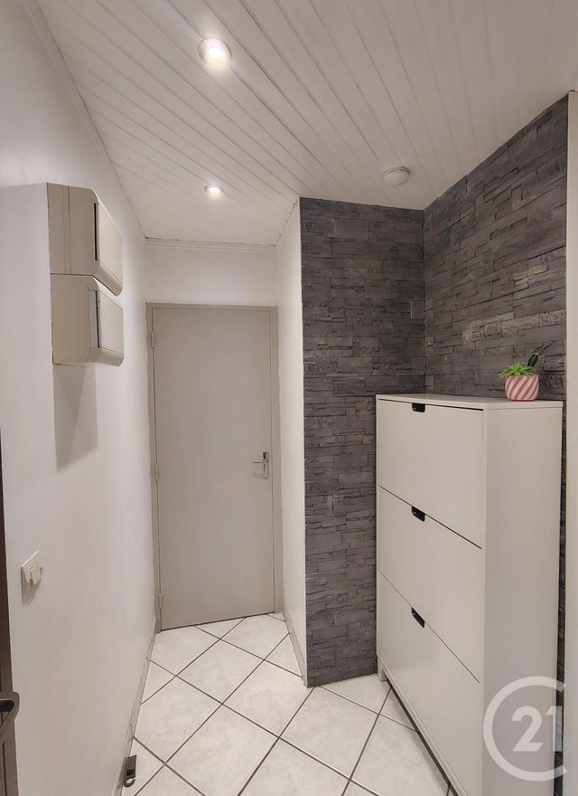 Appartement F3 à vendre - 3 pièces - 63.47 m2 - CHILLY MAZARIN - 91 - ILE-DE-FRANCE - Century 21 Agence Du Centre