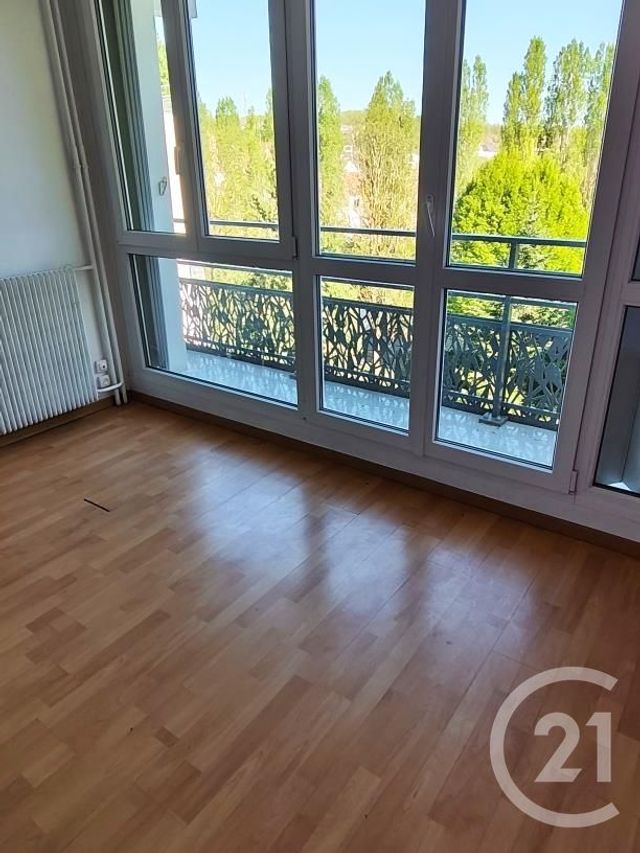 Appartement F3 à vendre - 3 pièces - 68.05 m2 - CHILLY MAZARIN - 91 - ILE-DE-FRANCE - Century 21 Agence Du Centre