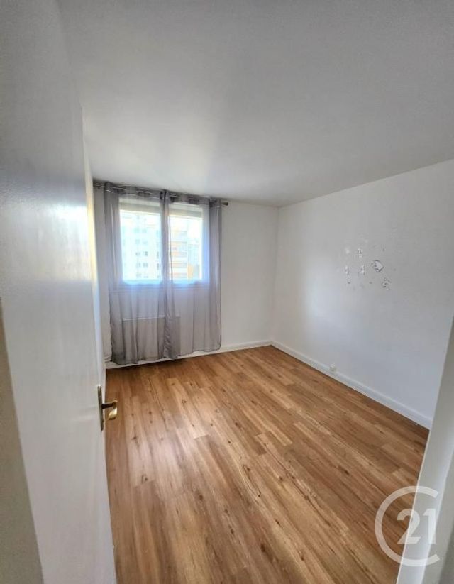 Appartement F3 à louer - 3 pièces - 63.88 m2 - CHILLY MAZARIN - 91 - ILE-DE-FRANCE - Century 21 Agence Du Centre