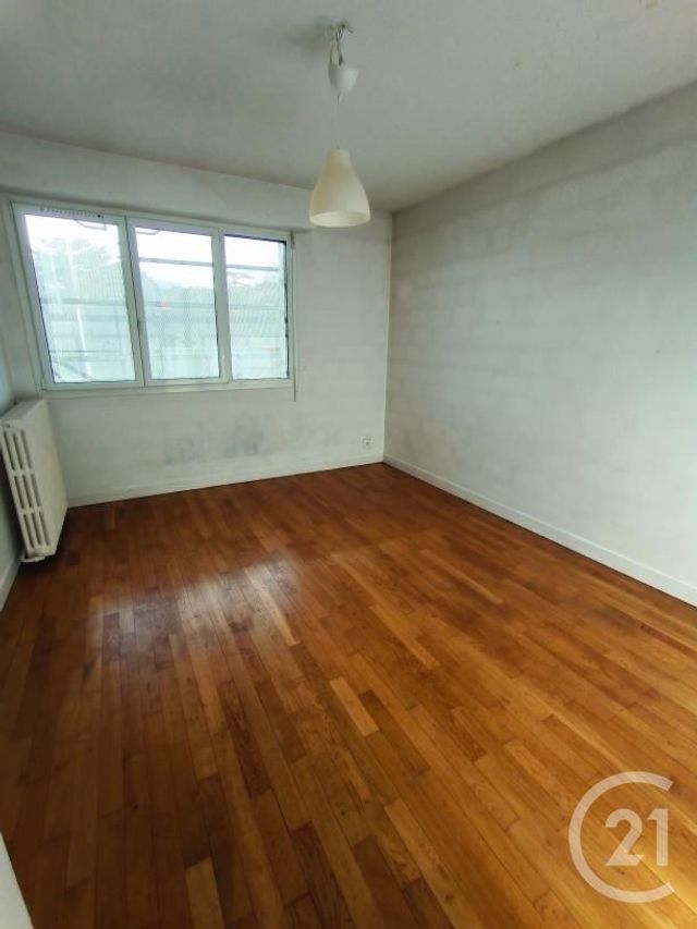 Appartement F5 à vendre - 5 pièces - 88.33 m2 - MEUDON - 92 - ILE-DE-FRANCE - Century 21 Agence Du Centre