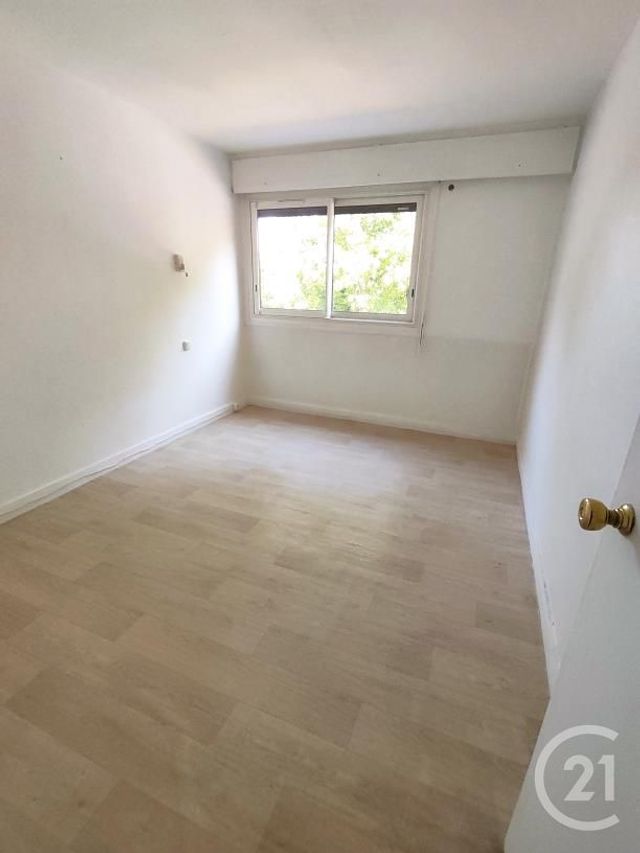 Appartement F3 à vendre - 3 pièces - 71.62 m2 - CHILLY MAZARIN - 91 - ILE-DE-FRANCE - Century 21 Agence Du Centre