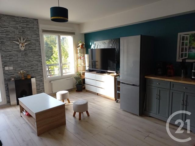 Appartement F2 à vendre - 2 pièces - 41.83 m2 - CHILLY MAZARIN - 91 - ILE-DE-FRANCE - Century 21 Agence Du Centre
