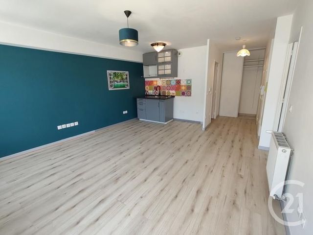 Appartement F2 à vendre - 2 pièces - 41.83 m2 - CHILLY MAZARIN - 91 - ILE-DE-FRANCE - Century 21 Agence Du Centre