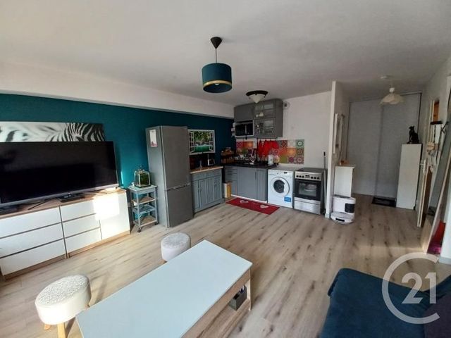Appartement F2 à vendre - 2 pièces - 41.83 m2 - CHILLY MAZARIN - 91 - ILE-DE-FRANCE - Century 21 Agence Du Centre