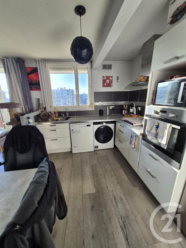 Appartement F3 à vendre - 3 pièces - 65.21 m2 - CHILLY MAZARIN - 91 - ILE-DE-FRANCE - Century 21 Agence Du Centre