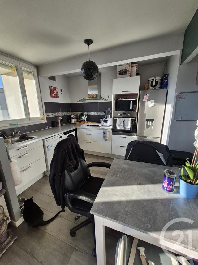 Appartement F3 à vendre - 3 pièces - 65.21 m2 - CHILLY MAZARIN - 91 - ILE-DE-FRANCE - Century 21 Agence Du Centre