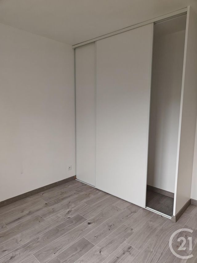 Appartement F3 à vendre - 3 pièces - 58.94 m2 - CHILLY MAZARIN - 91 - ILE-DE-FRANCE - Century 21 Agence Du Centre