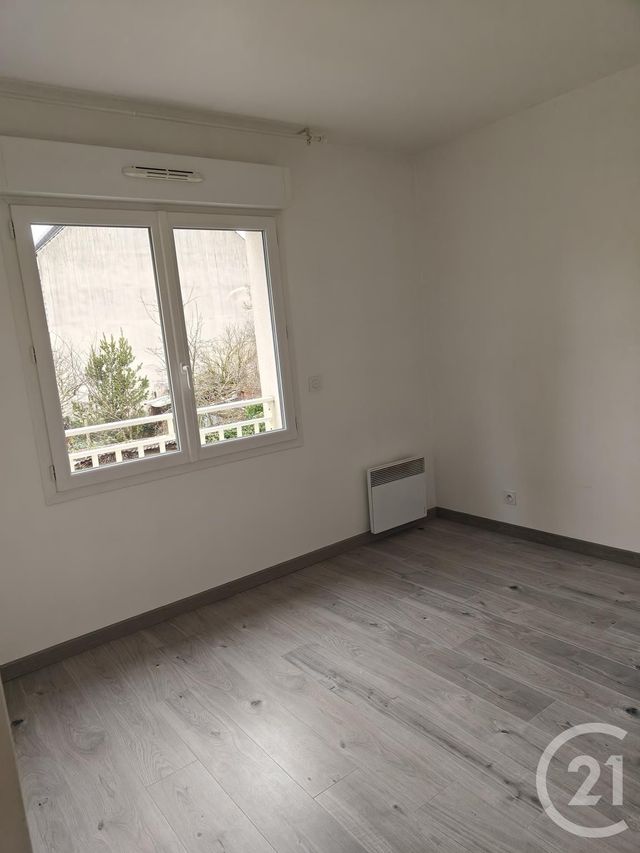Appartement F3 à vendre - 3 pièces - 58.94 m2 - CHILLY MAZARIN - 91 - ILE-DE-FRANCE - Century 21 Agence Du Centre