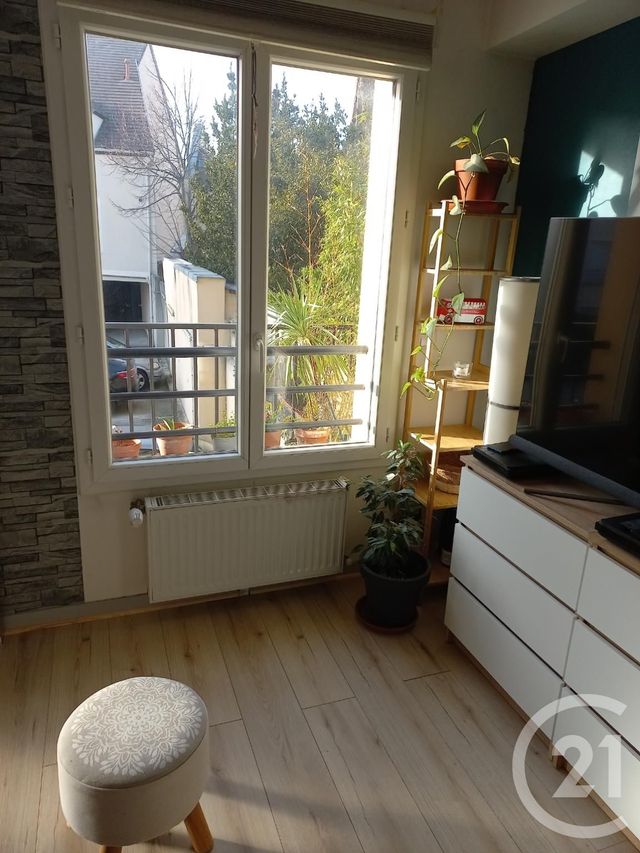 Appartement F2 à louer - 2 pièces - 41.83 m2 - CHILLY MAZARIN - 91 - ILE-DE-FRANCE - Century 21 Agence Du Centre