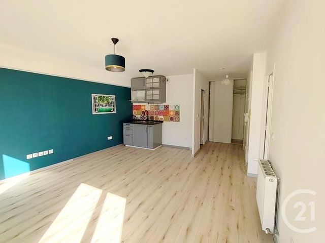 Appartement F2 à louer - 2 pièces - 41.83 m2 - CHILLY MAZARIN - 91 - ILE-DE-FRANCE - Century 21 Agence Du Centre