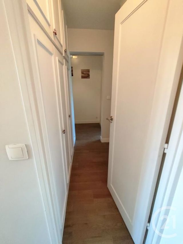 Appartement F2 à vendre - 2 pièces - 52.84 m2 - CHILLY MAZARIN - 91 - ILE-DE-FRANCE - Century 21 Agence Du Centre