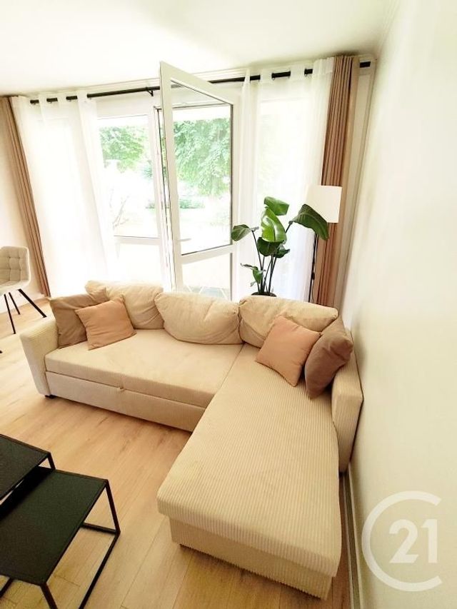 Appartement F2 à louer - 2 pièces - 52.91 m2 - CHILLY MAZARIN - 91 - ILE-DE-FRANCE - Century 21 Agence Du Centre