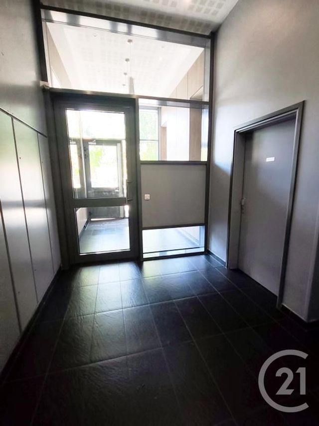 Appartement F3 à vendre - 3 pièces - 57.52 m2 - MONTREUIL - 93 - ILE-DE-FRANCE - Century 21 Agence Du Centre