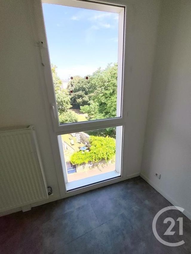Appartement F3 à vendre - 3 pièces - 57.52 m2 - MONTREUIL - 93 - ILE-DE-FRANCE - Century 21 Agence Du Centre