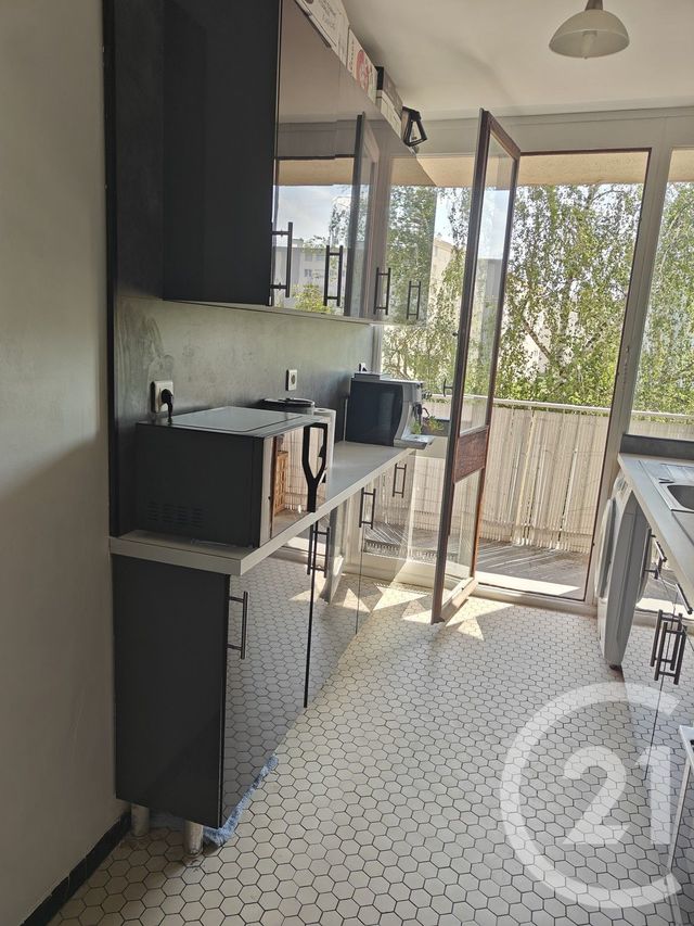 Appartement F3 à vendre - 3 pièces - 61.96 m2 - CHILLY MAZARIN - 91 - ILE-DE-FRANCE - Century 21 Agence Du Centre