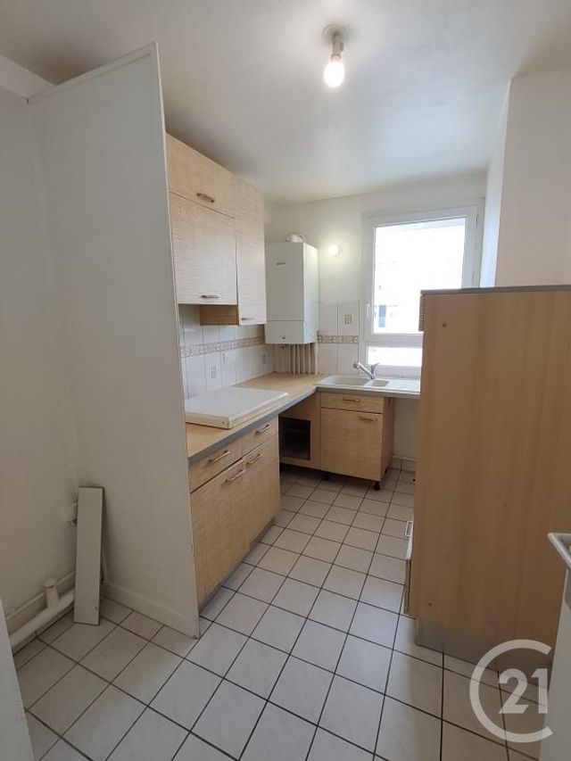 Appartement F3 à vendre - 3 pièces - 60.0 m2 - CHILLY MAZARIN - 91 - ILE-DE-FRANCE - Century 21 Agence Du Centre
