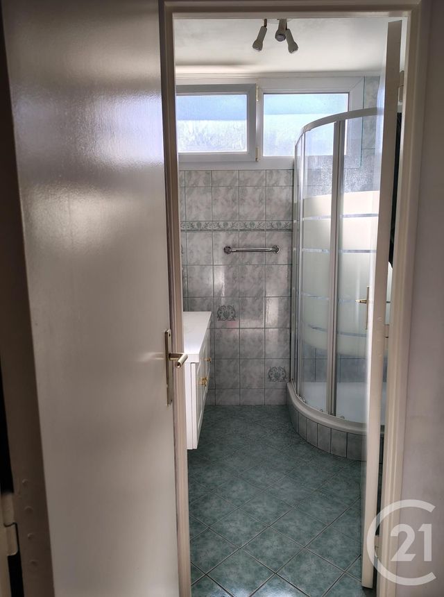 Appartement F3 à louer - 3 pièces - 63.47 m2 - CHILLY MAZARIN - 91 - ILE-DE-FRANCE - Century 21 Agence Du Centre
