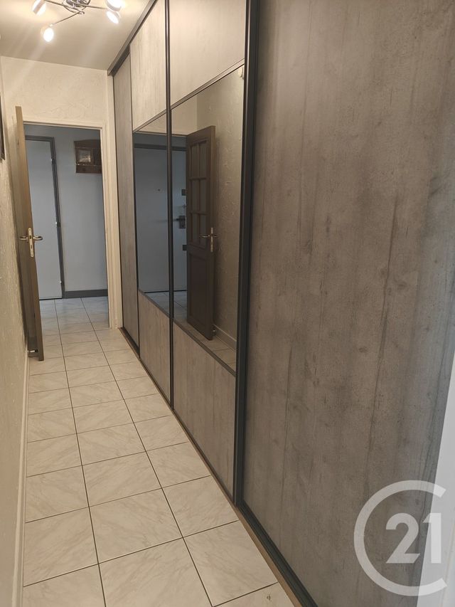 Appartement F5 à vendre - 5 pièces - 93.06 m2 - CHILLY MAZARIN - 91 - ILE-DE-FRANCE - Century 21 Agence Du Centre