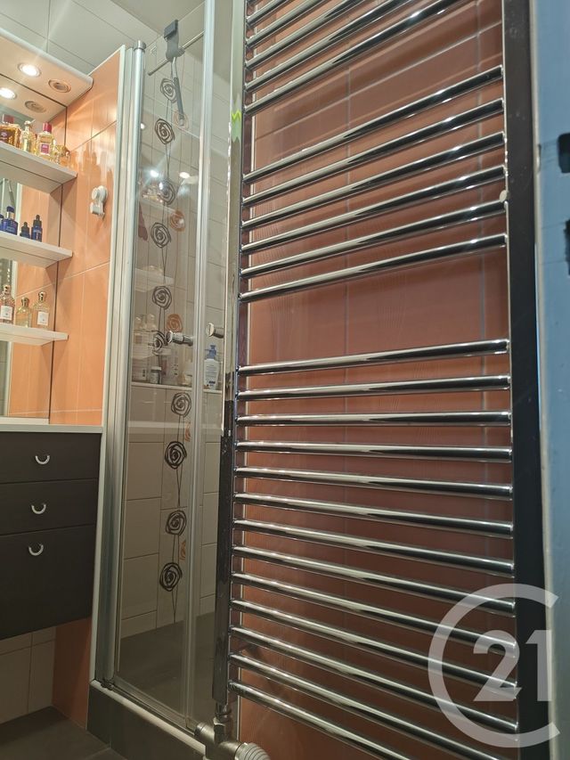 Appartement F5 à vendre - 5 pièces - 93.06 m2 - CHILLY MAZARIN - 91 - ILE-DE-FRANCE - Century 21 Agence Du Centre