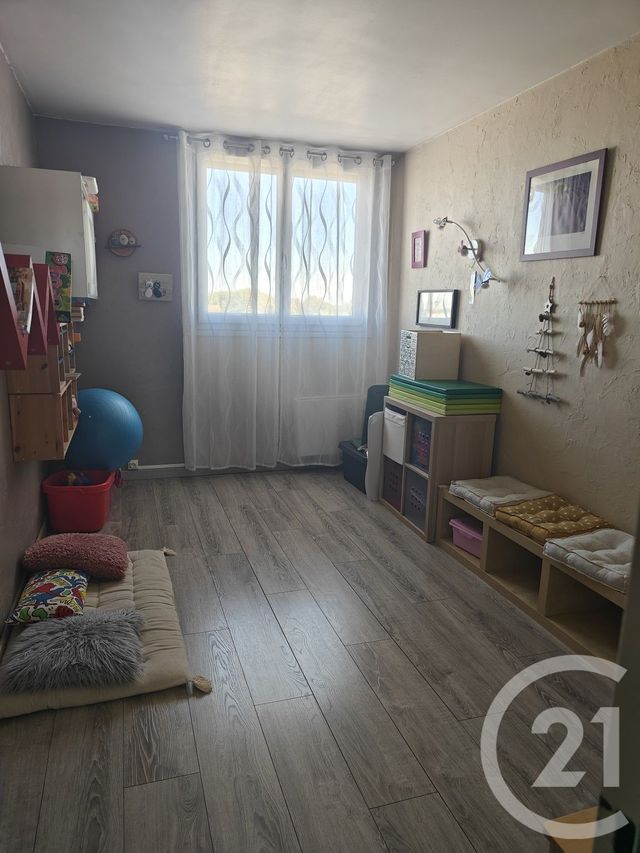 Appartement F5 à vendre - 5 pièces - 93.06 m2 - CHILLY MAZARIN - 91 - ILE-DE-FRANCE - Century 21 Agence Du Centre
