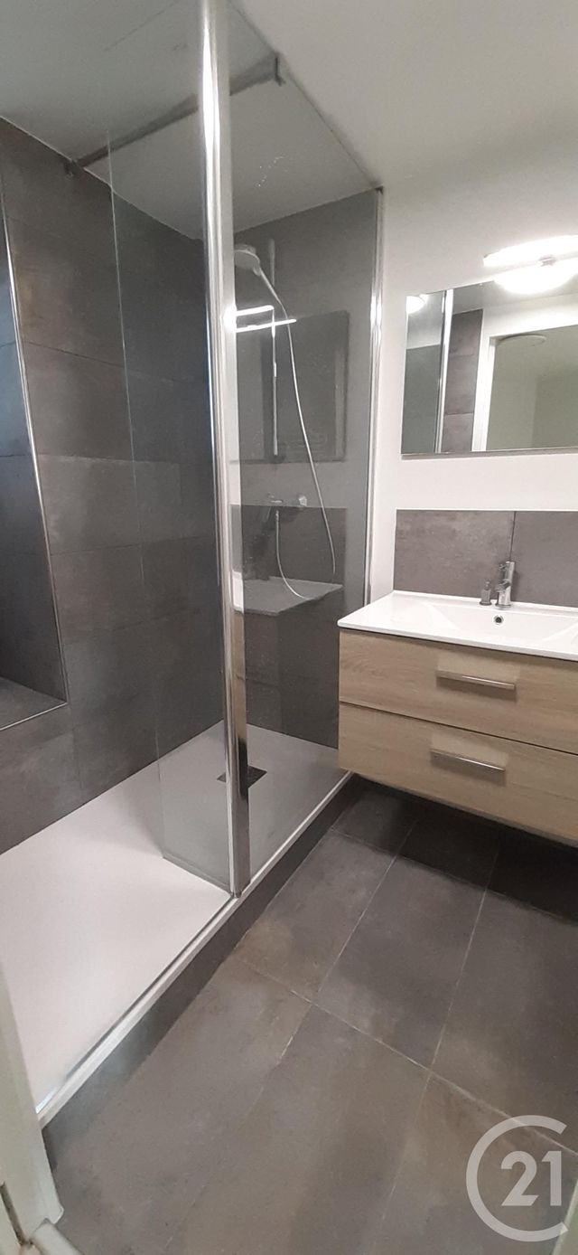 Appartement F1 à louer - 1 pièce - 35.28 m2 - LONGJUMEAU - 91 - ILE-DE-FRANCE - Century 21 Agence Du Centre