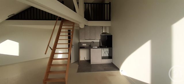 Appartement F1 à louer - 1 pièce - 35.28 m2 - LONGJUMEAU - 91 - ILE-DE-FRANCE - Century 21 Agence Du Centre