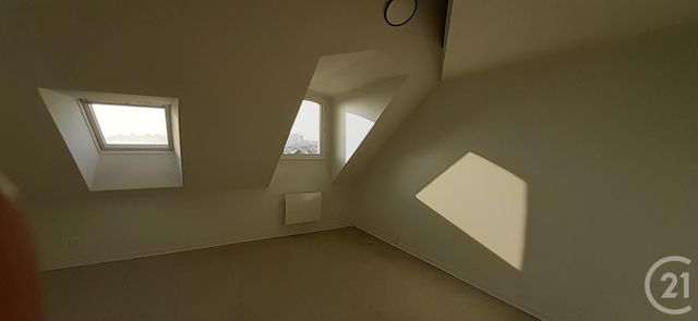 Appartement F1 à louer - 1 pièce - 35.28 m2 - LONGJUMEAU - 91 - ILE-DE-FRANCE - Century 21 Agence Du Centre