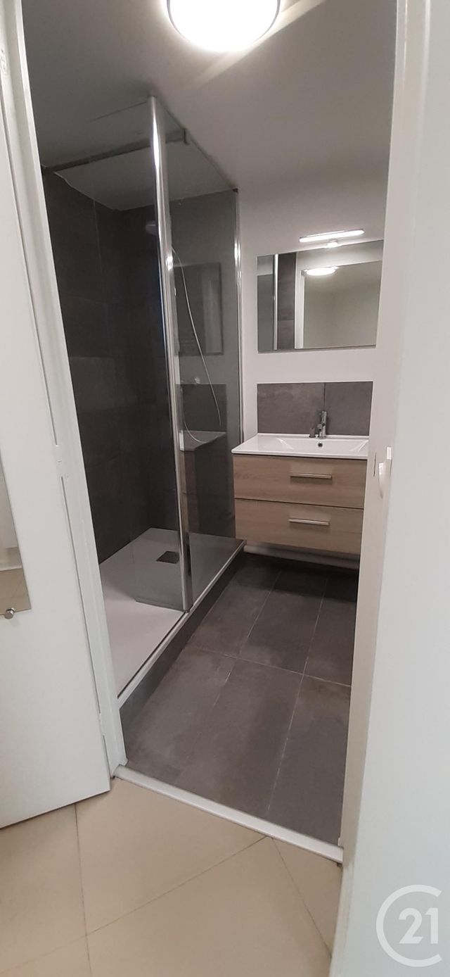 Appartement F1 à louer - 1 pièce - 35.28 m2 - LONGJUMEAU - 91 - ILE-DE-FRANCE - Century 21 Agence Du Centre