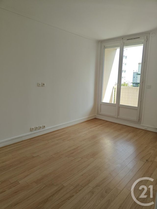 Appartement F4 à louer - 4 pièces - 80.0 m2 - CHILLY MAZARIN - 91 - ILE-DE-FRANCE - Century 21 Agence Du Centre
