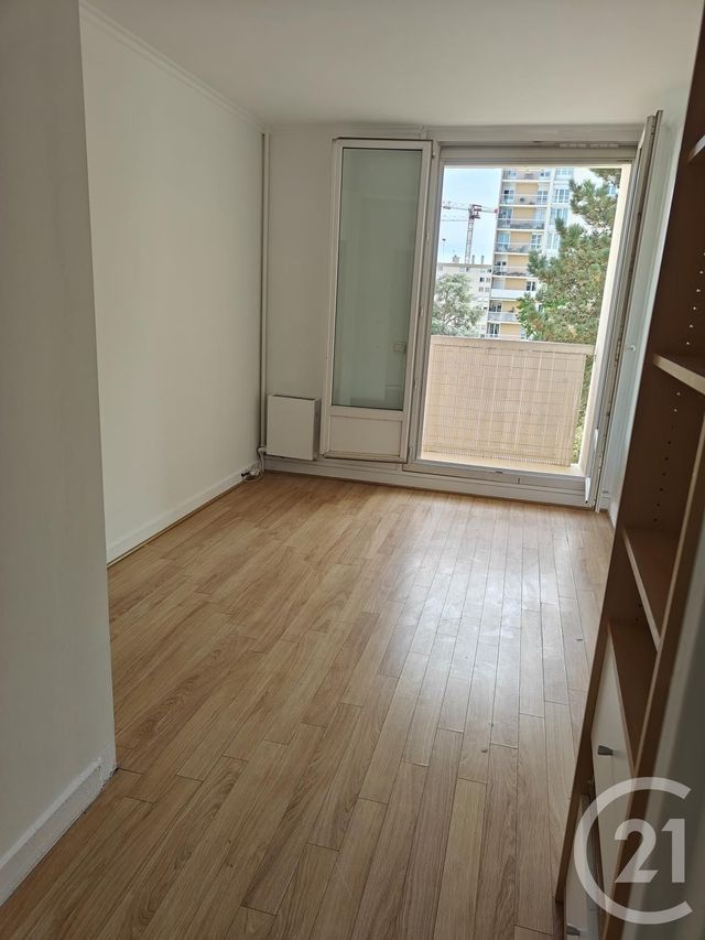 Appartement F4 à louer - 4 pièces - 80.0 m2 - CHILLY MAZARIN - 91 - ILE-DE-FRANCE - Century 21 Agence Du Centre