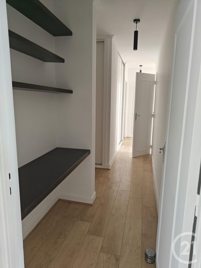 Appartement F4 à louer - 4 pièces - 80.0 m2 - CHILLY MAZARIN - 91 - ILE-DE-FRANCE - Century 21 Agence Du Centre
