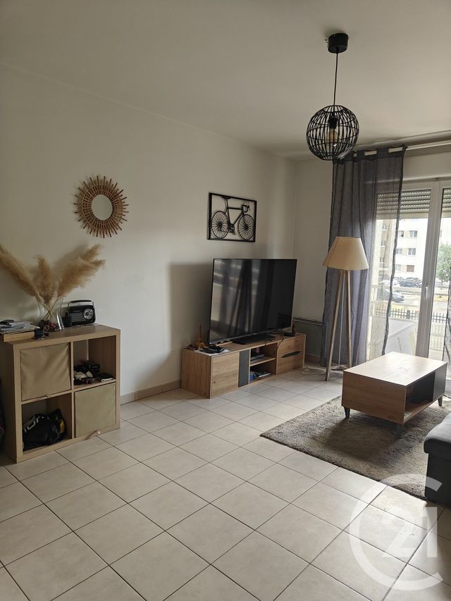 Appartement F2 à vendre - 2 pièces - 42.65 m2 - CHILLY MAZARIN - 91 - ILE-DE-FRANCE - Century 21 Agence Du Centre
