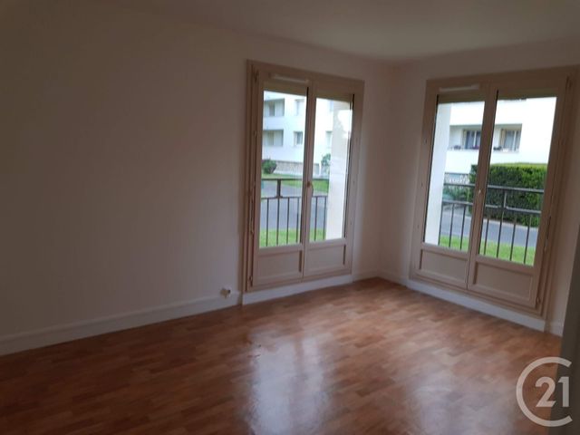 Appartement F3 à vendre - 3 pièces - 57.38 m2 - CHILLY MAZARIN - 91 - ILE-DE-FRANCE - Century 21 Agence Du Centre