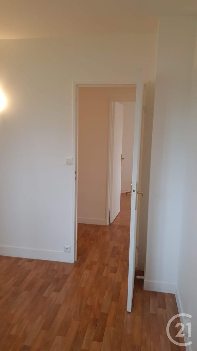 Appartement F3 à vendre - 3 pièces - 57.38 m2 - CHILLY MAZARIN - 91 - ILE-DE-FRANCE - Century 21 Agence Du Centre