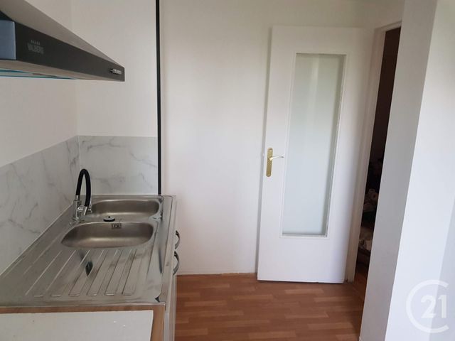 Appartement F3 à vendre - 3 pièces - 57.38 m2 - CHILLY MAZARIN - 91 - ILE-DE-FRANCE - Century 21 Agence Du Centre