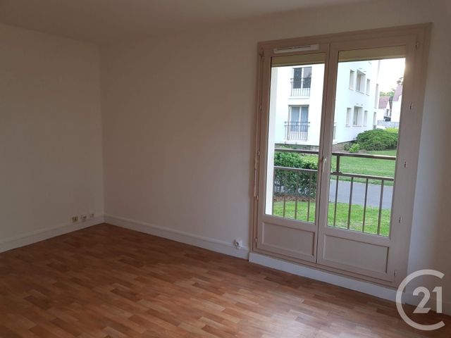 Appartement F3 à vendre - 3 pièces - 57.38 m2 - CHILLY MAZARIN - 91 - ILE-DE-FRANCE - Century 21 Agence Du Centre